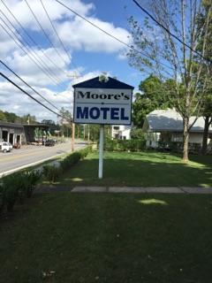 Moore'S Motel Prattsville Exterior photo