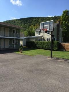 Moore'S Motel Prattsville Exterior photo